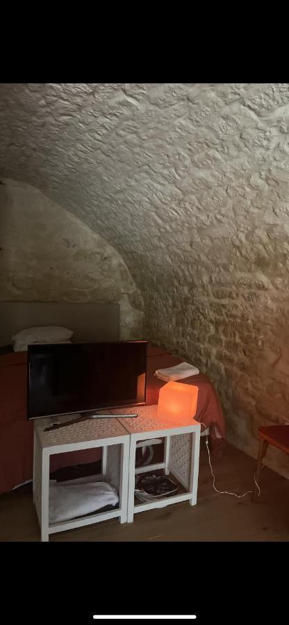 Voute Des Anges Type Loft Sans Cloison Lägenhet Castelnau-Montratier Exteriör bild